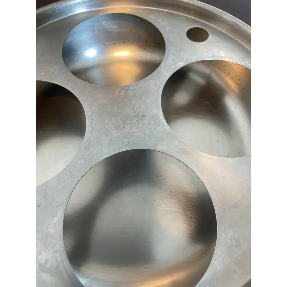 Vintage Revereware 4-Egg Poaching Skillet with Lid - 8" - 1950's model! - Picture 7 of 8